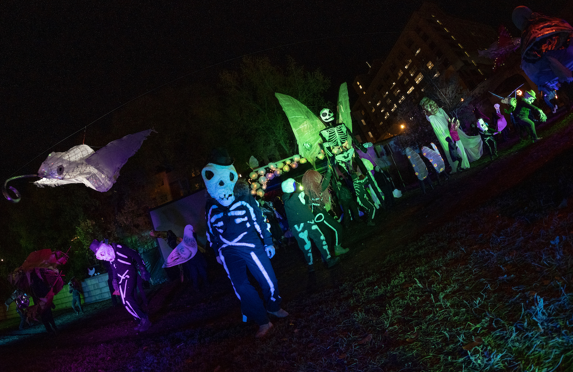 Barebones Puppets · Halloween Extravaganza